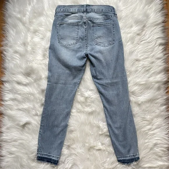 Cosmic Blue Love Cropped Denim Jeans Size 28 Blue Mid Rise Distressed Raw Hem - Picture 5 of 12